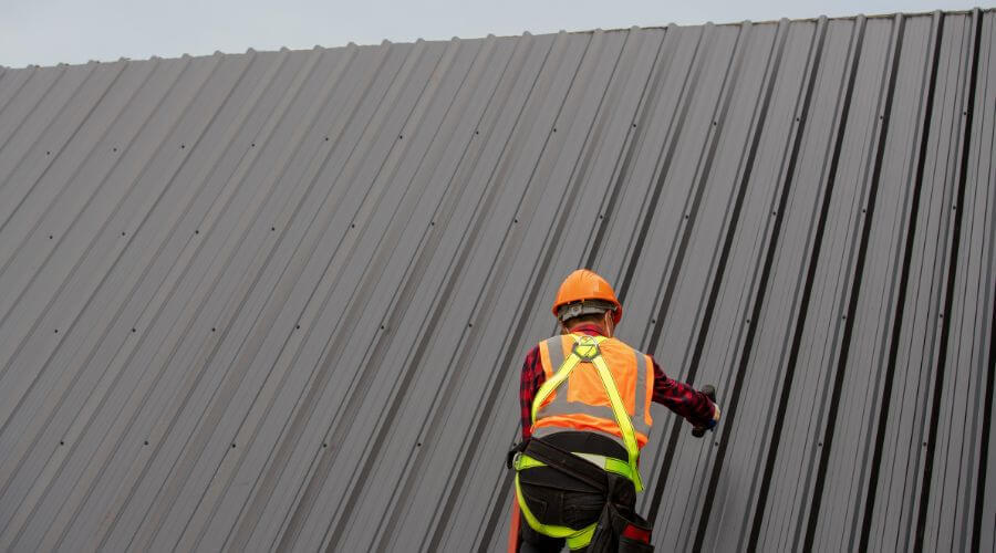 Professional metal roof installation services in Nettleton, MS